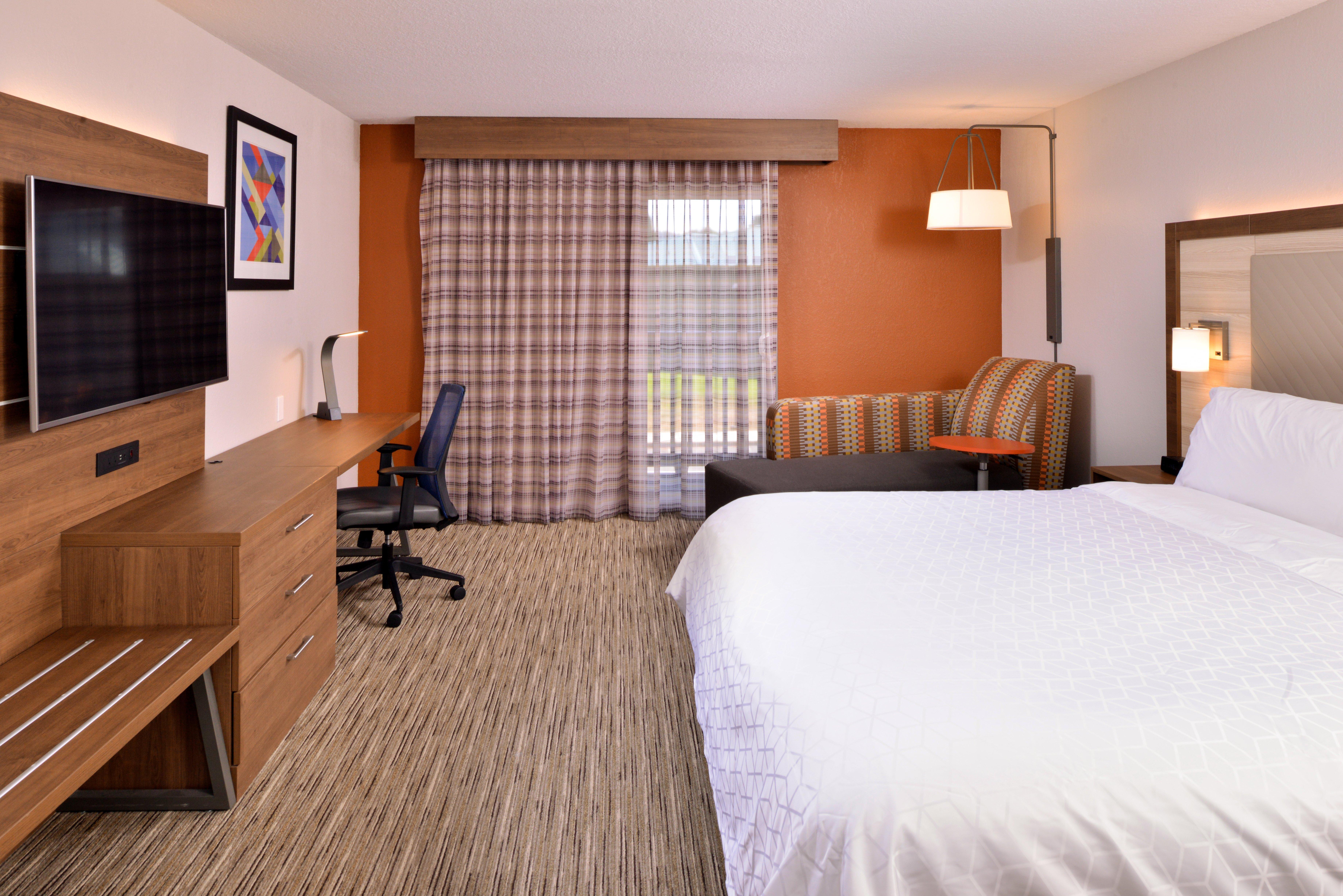 Holiday Inn Express Hotel & Suites Arcata/Eureka-Airport Area By Ihg МакКинливил Екстериор снимка